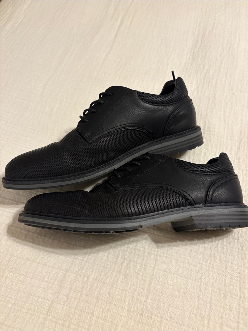 Ashford Hayes Classic Black Boy's Lace-Up Dress Shoes